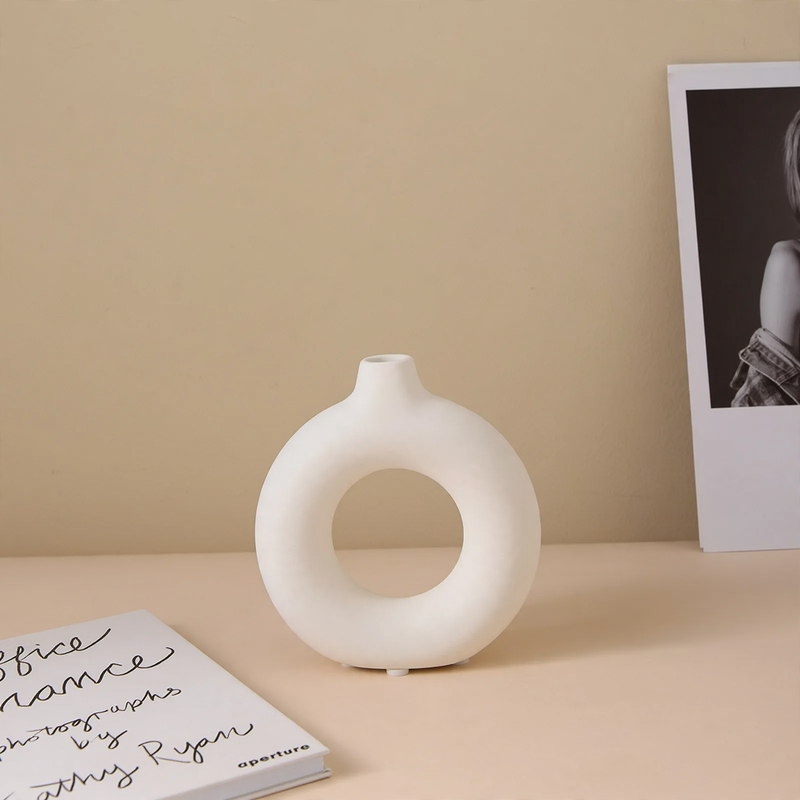 Ceramic Flower Vase, White, Nordic Style