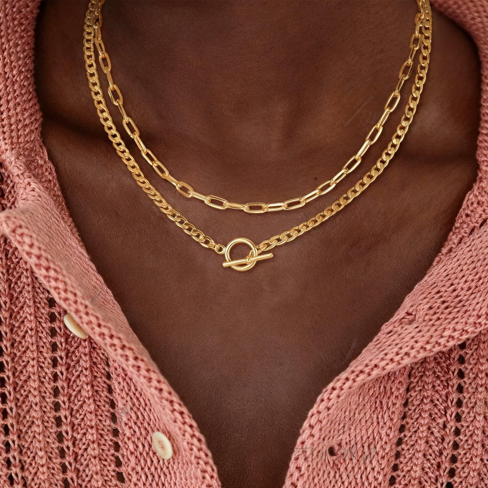Pearl necklace with acrylic pendant