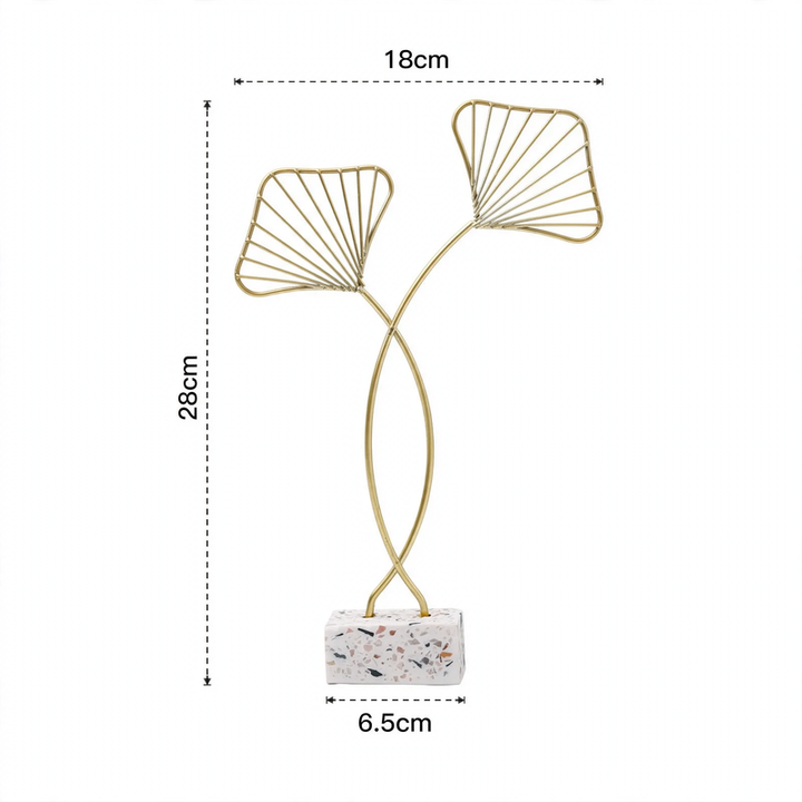 Metal leaf decoration in Nordic style