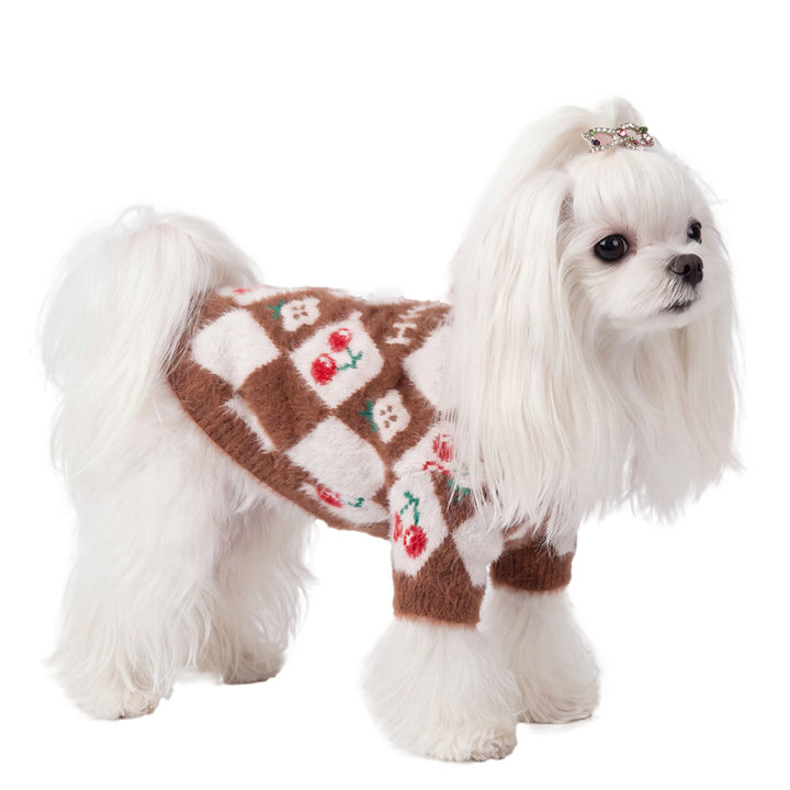 Thick knitted jacket for dogs with diamond pattern