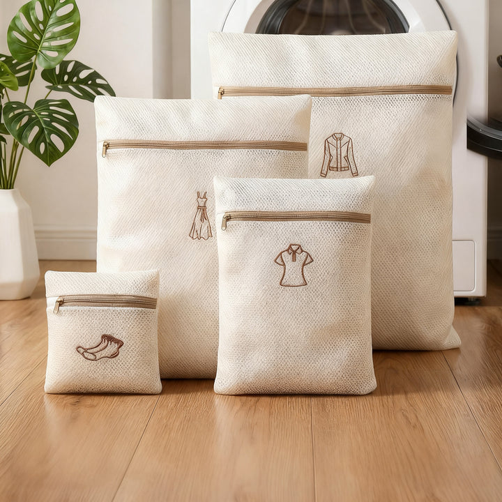 Laundry bag for the washing machine, 3-layered