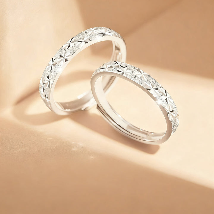 Star ring for couples, geometric design