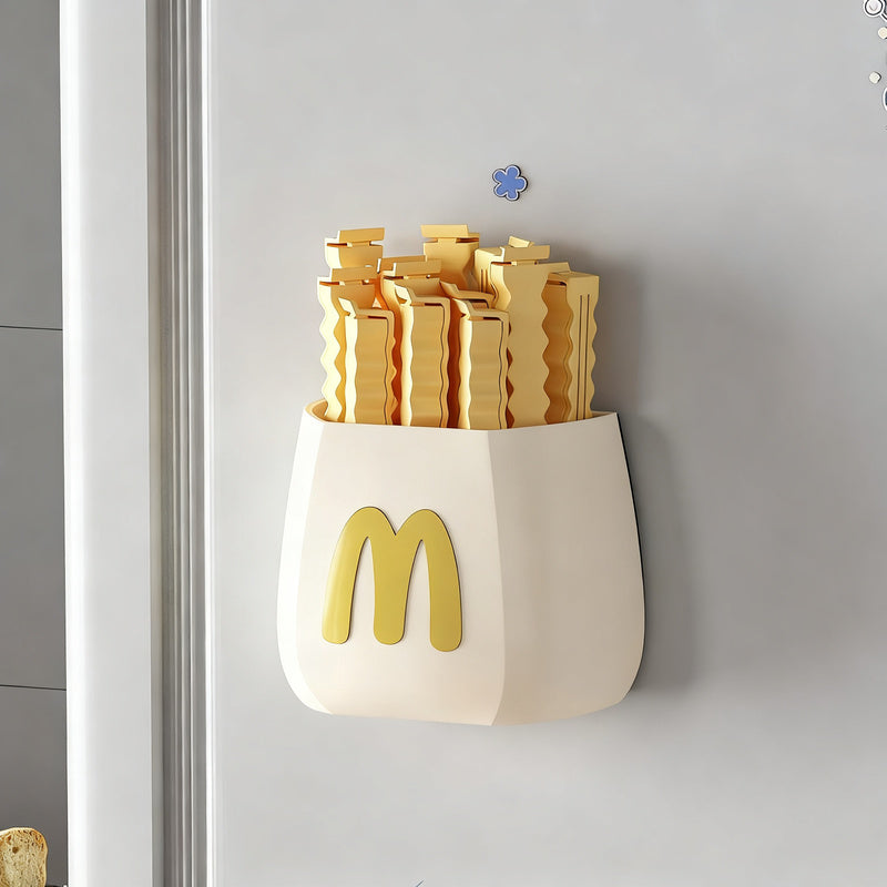 Magnetic closure clips for food bags
