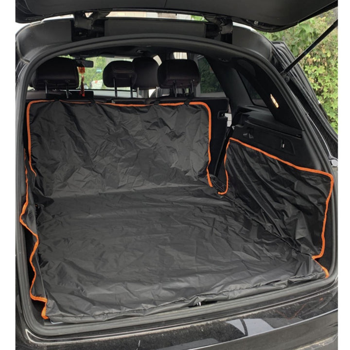 Trunk protection for pets, water-repellent