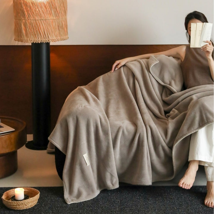 Solid color wool blanket, 120–200 cm
