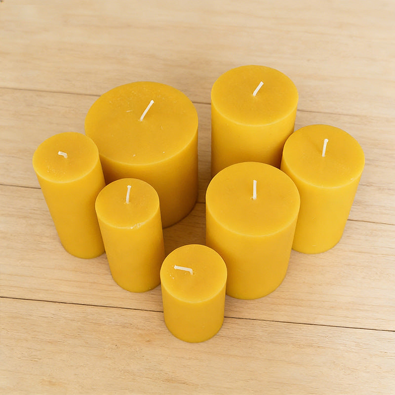 Beeswax candle, pillar, 4×5 cm, handcrafted
