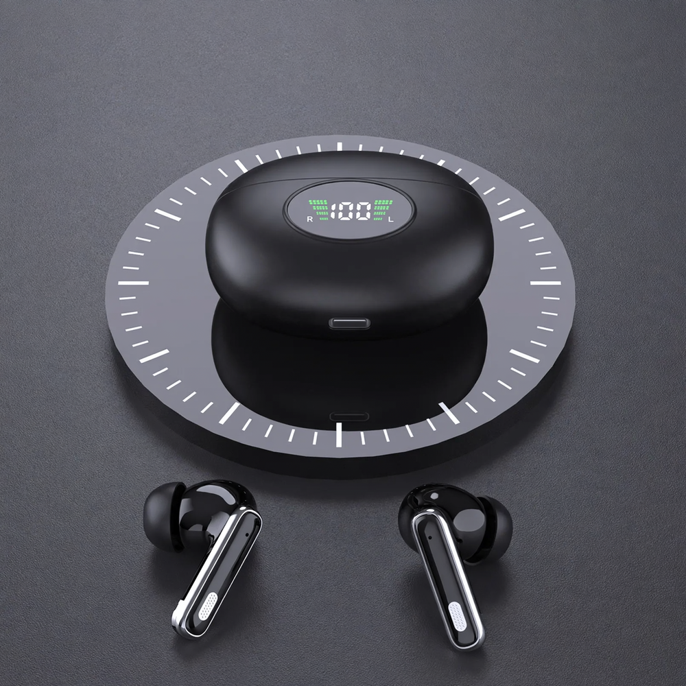 In-ear headphones with noise cancellation and AI translation