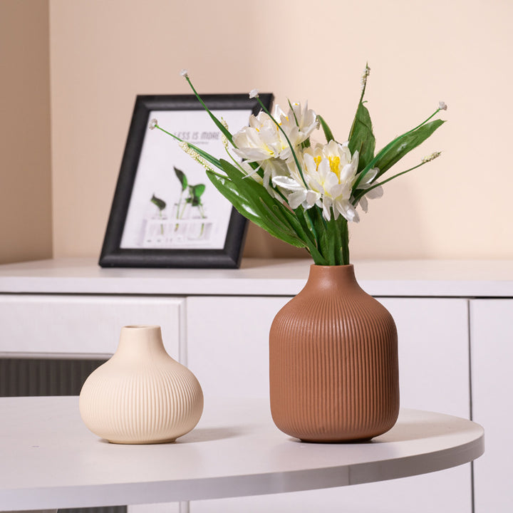 Ceramic flower vase with grooves, modern, white