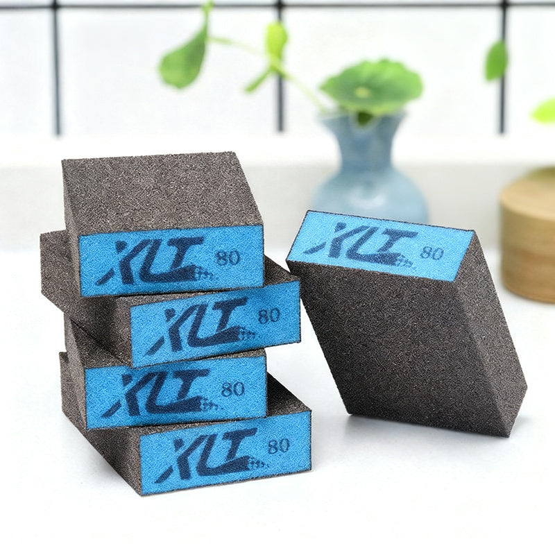 Abrasive sponge with grain for pots and pans