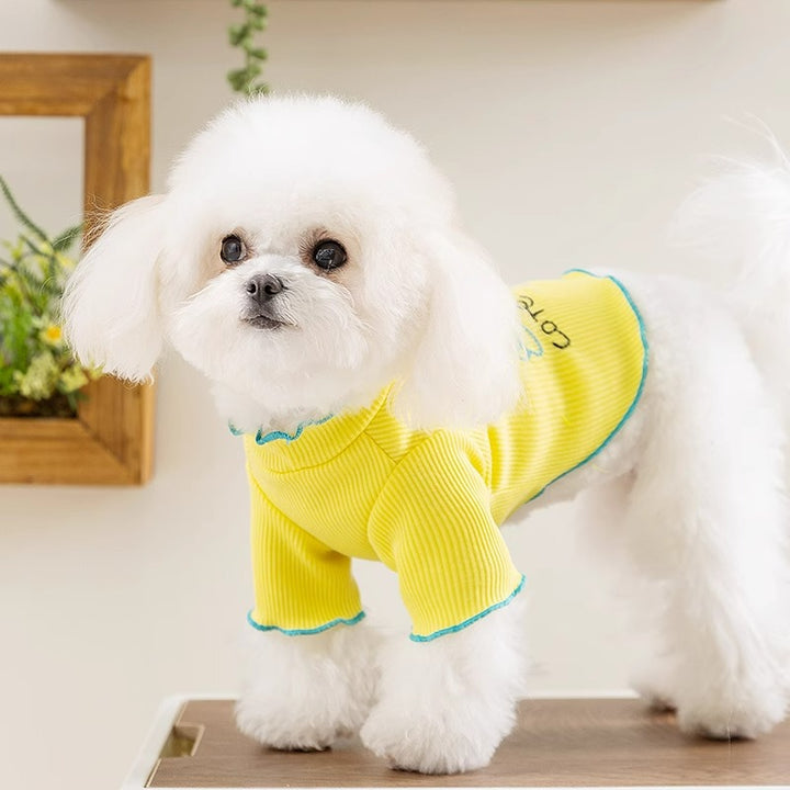 Undershirt for dogs and cats made of polyester