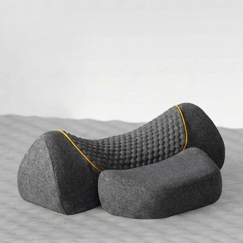 Neck support pillow made of memory foam with heating function