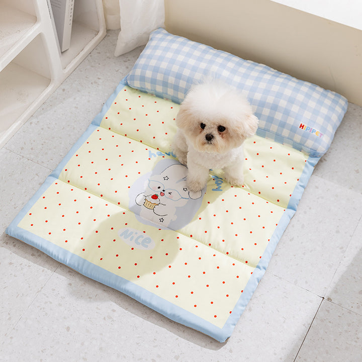Folding cooling mat for dogs and cats