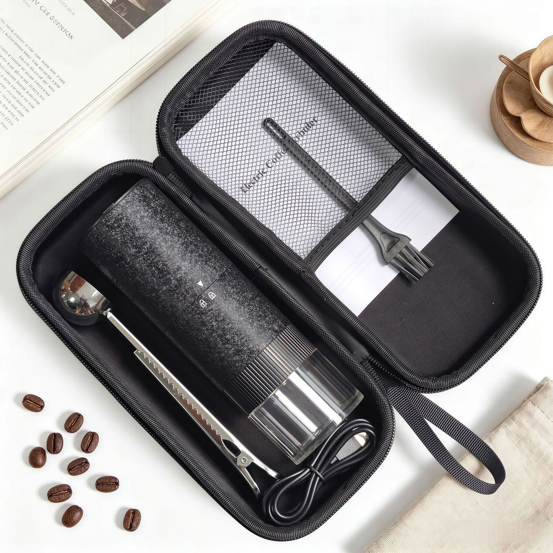 Electric coffee grinder with steel grinding mechanism