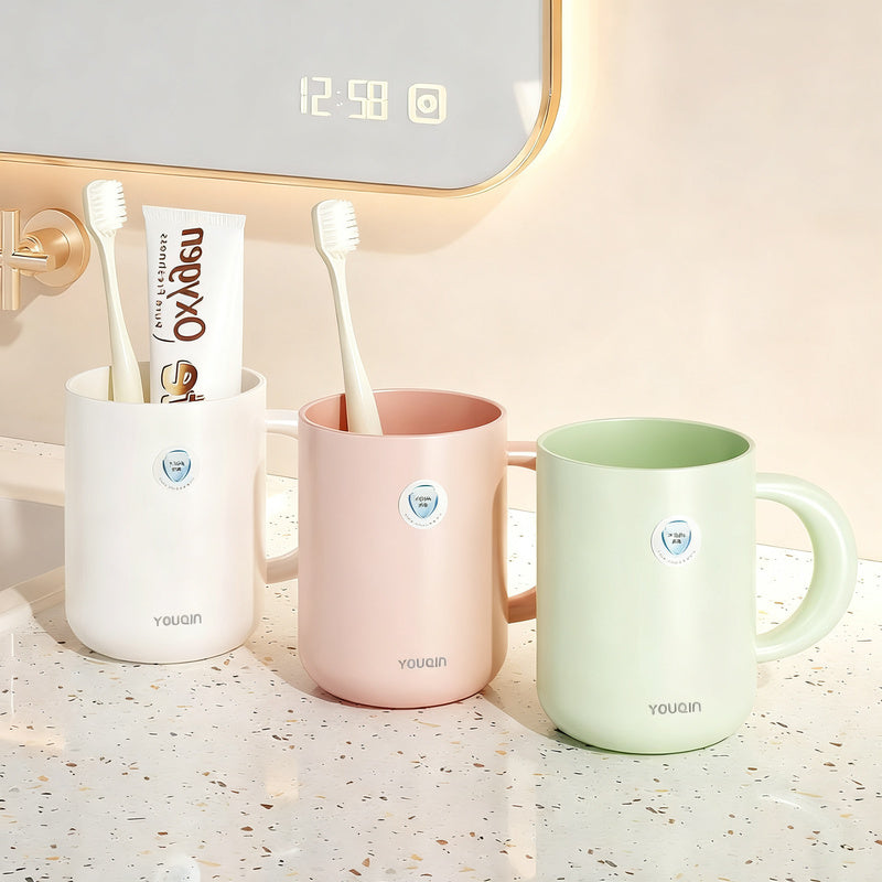 Plastic rinse cup, antibacterial, modern design