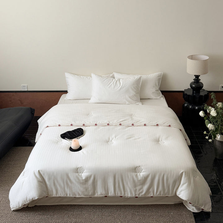 Cotton quilt with soybean fiber, spring to winter