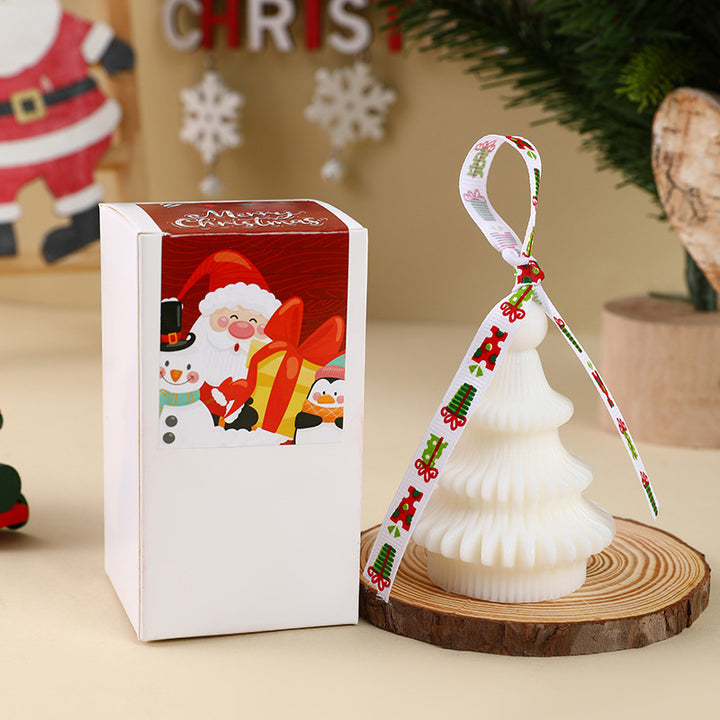 Decorative Christmas candle made of soy wax