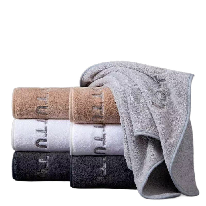 Sports towel made of coral fleece, quick-drying