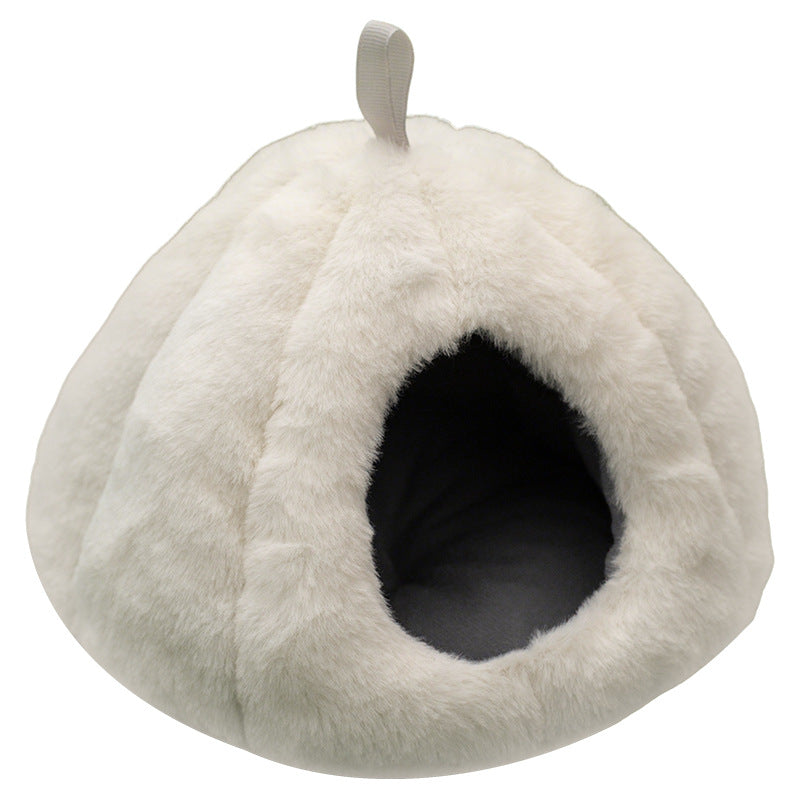 Cat cave, triangular, warming