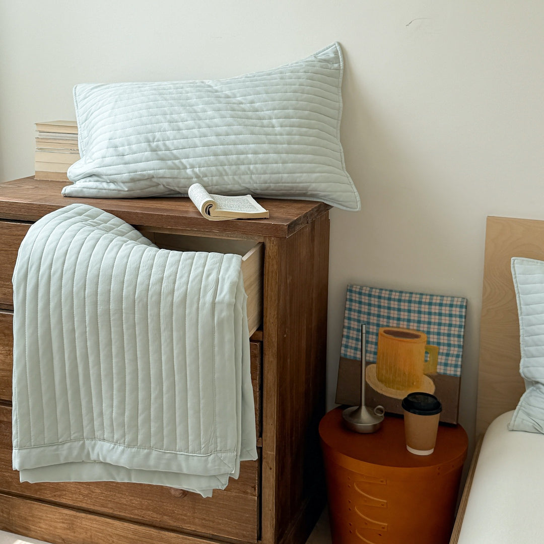Modal quilted duvet with elastic, four seasons