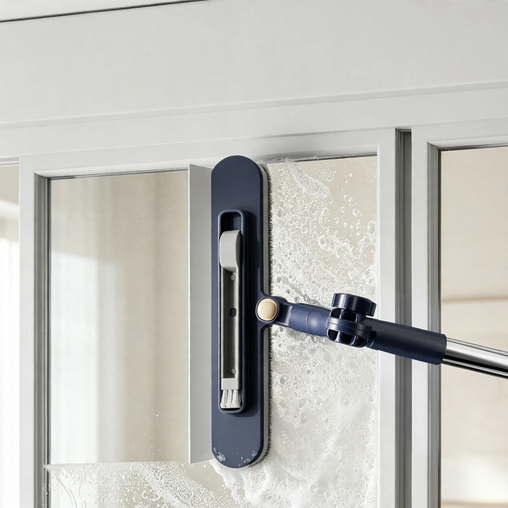 Window cleaner with adjustable angle