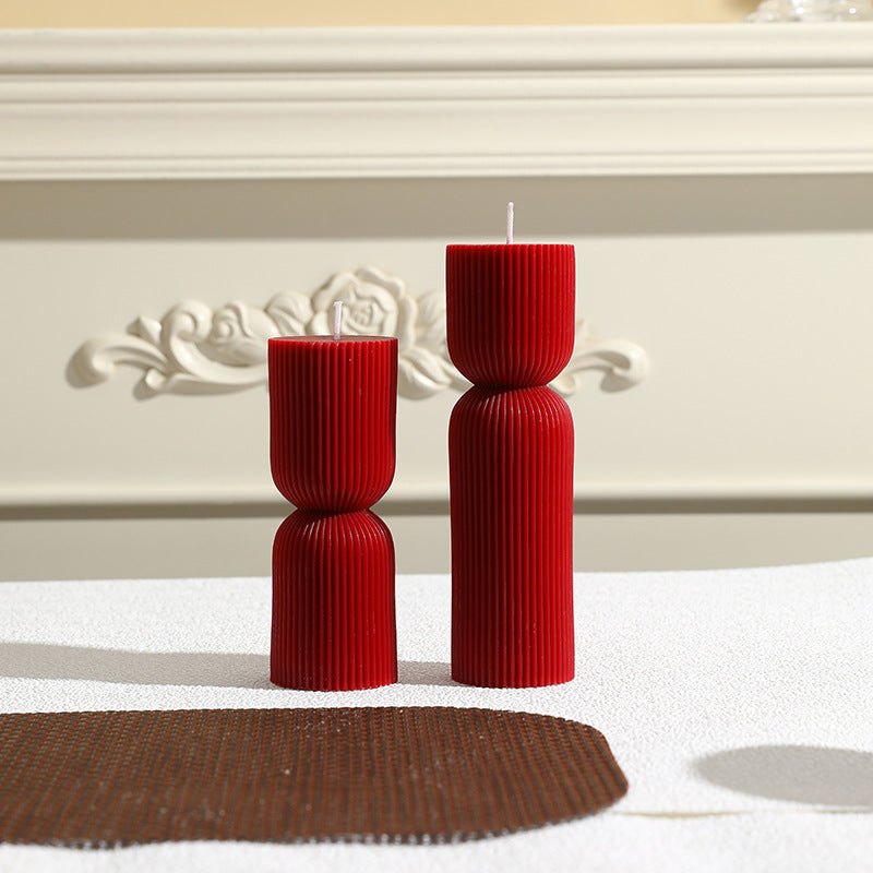 Cylindrical scented candle, handmade, wax mixture
