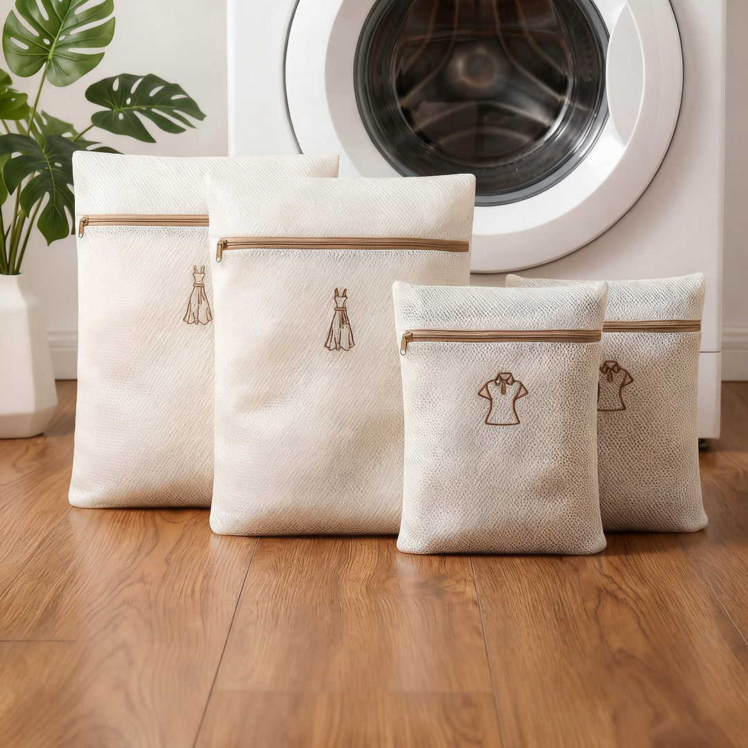 Laundry bag for the washing machine, 3-layered