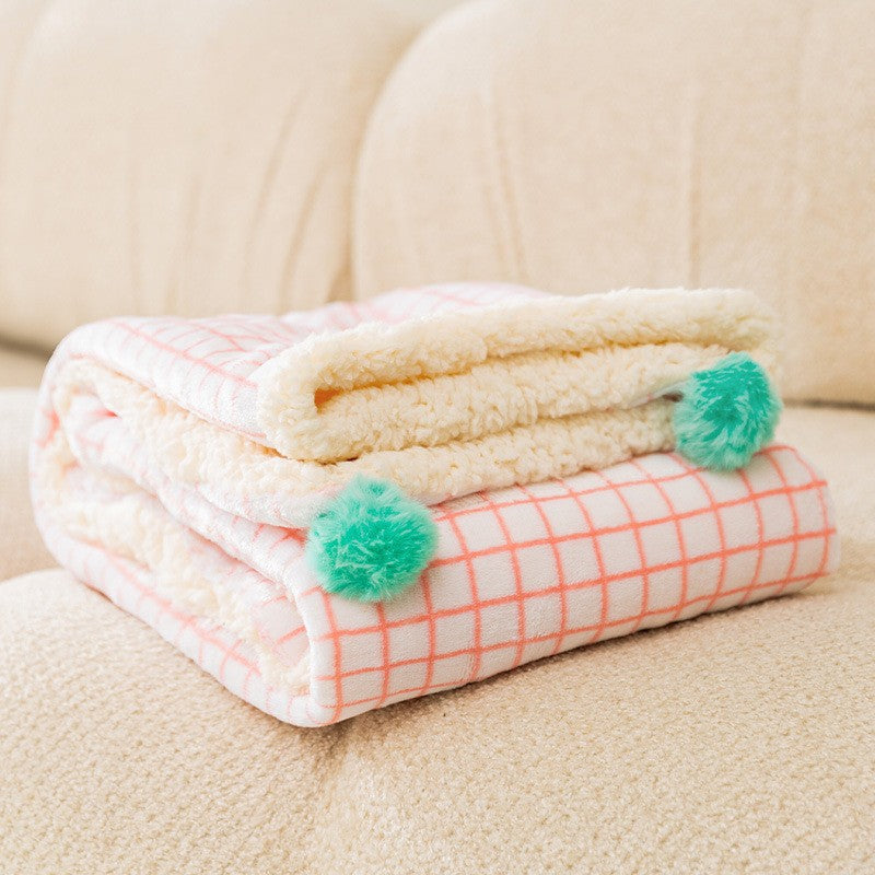 Fleece heating mat for pets