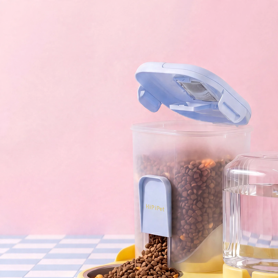 Feeding and drinking bowl for cats and dogs
