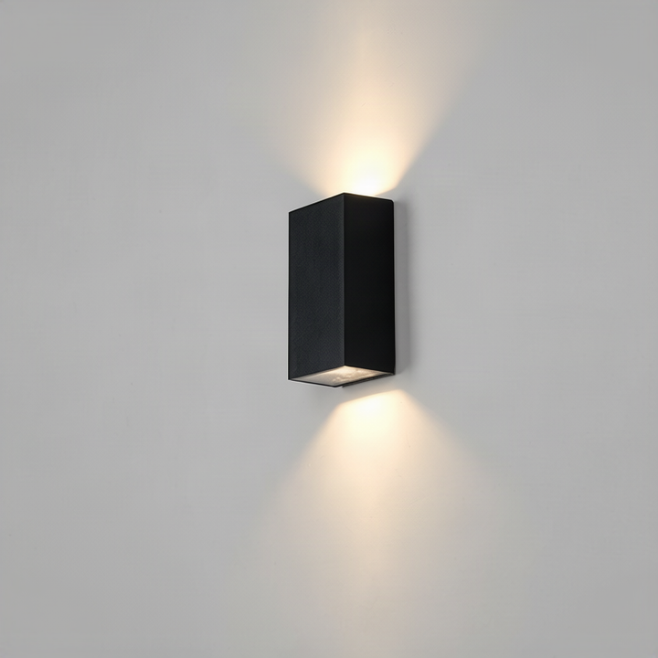 LED wall light, dimmable, with touch control