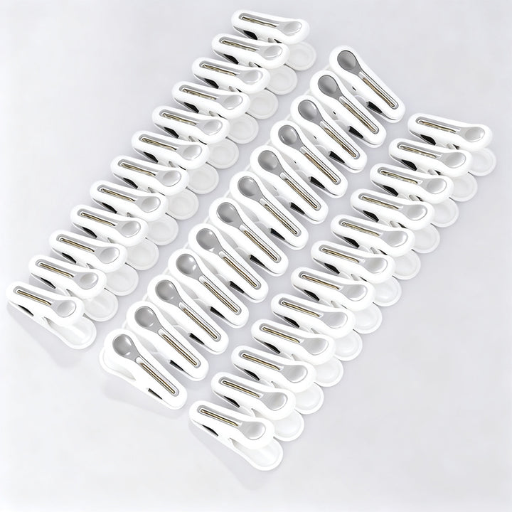 Plastic clothespins, residue-free, set of 12 to 48