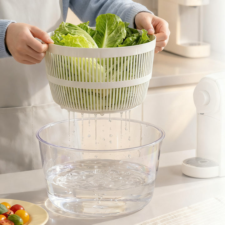 Vegetable salad spinner for salad and fruit