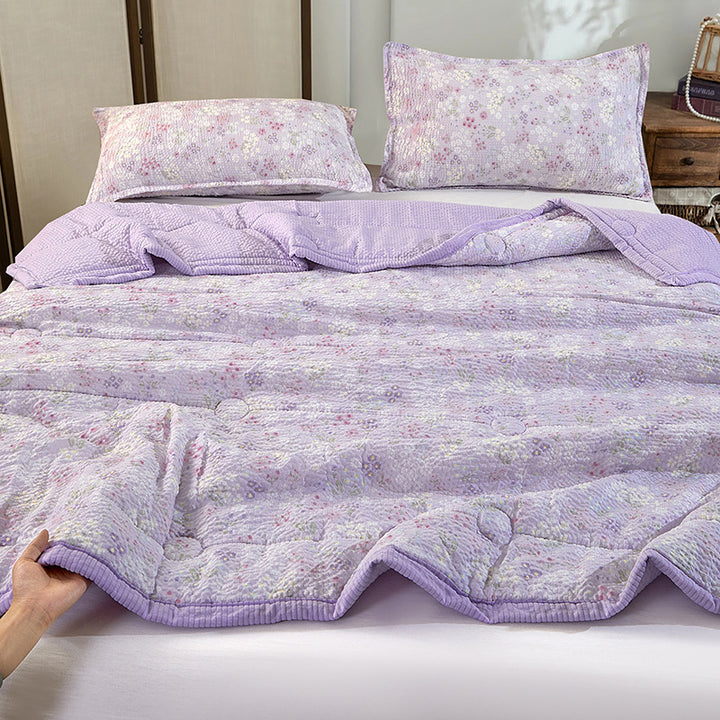 Polyester quilt, machine washable