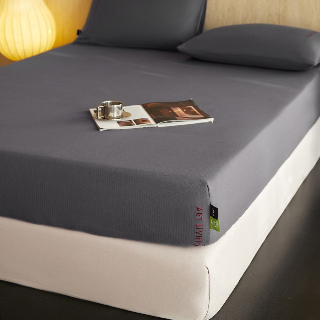 Cotton fitted sheet, 150 cm, solid color