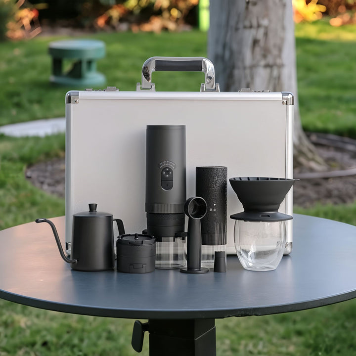 Espresso machine, portable, semi-automatic