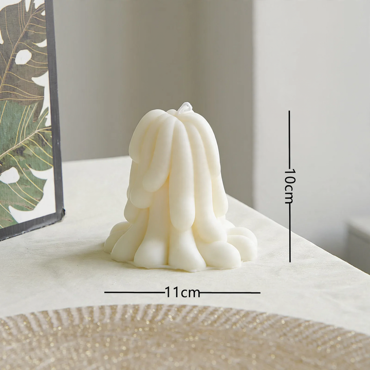 Nordic scented candle, shell shape, handcrafted
