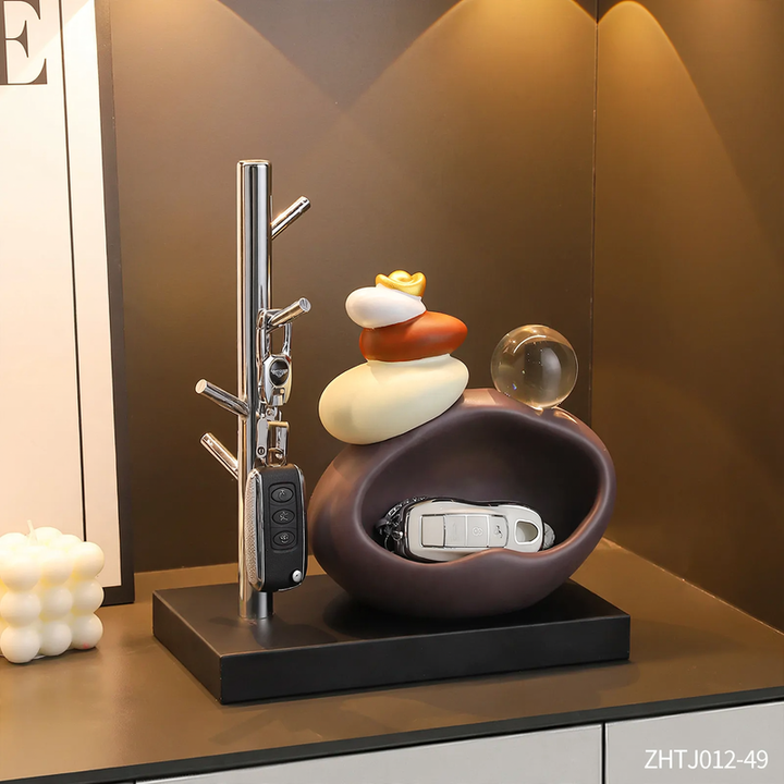 Figures-Key holder, modern design
