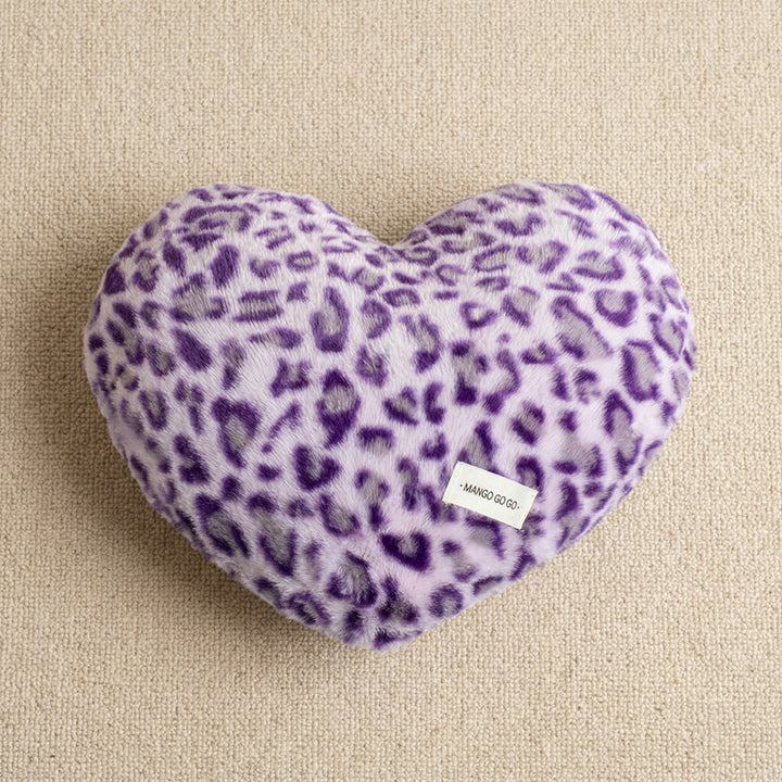 Cuddle pillow with leopard pattern, 40×35 cm