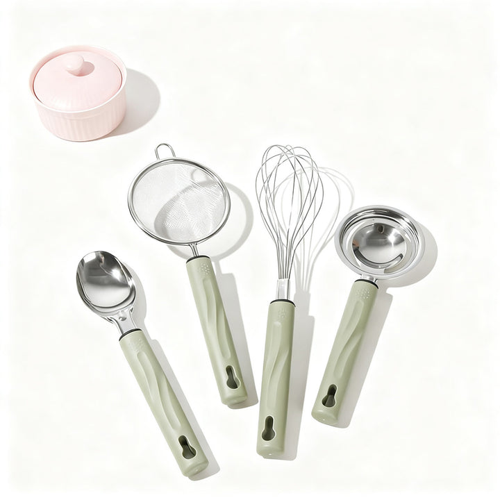 Kitchen strainer and kitchen helper set made of stainless steel