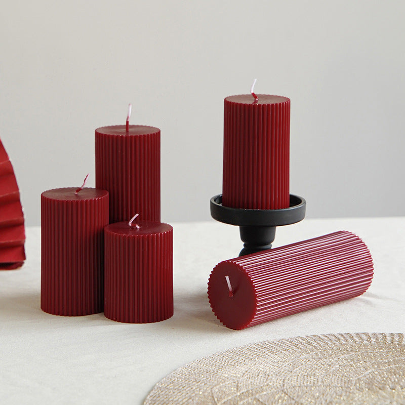Round scented candle made of soy blend, handcrafted