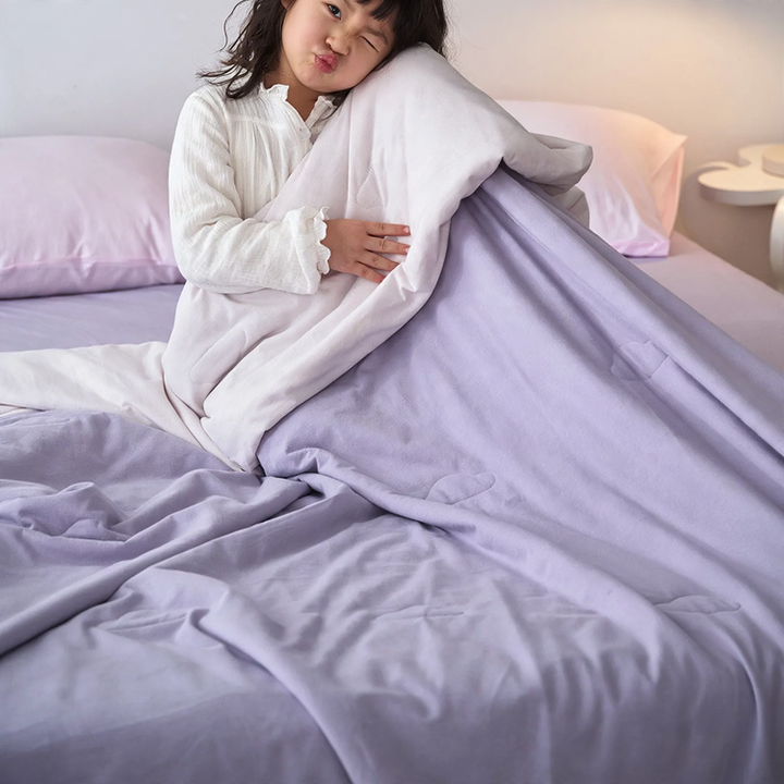 Summer blanket made of knitted cotton, machine washable