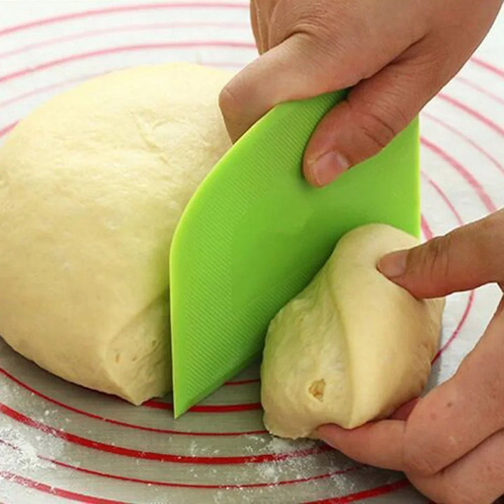 Silicone spatula for baking and decorating
