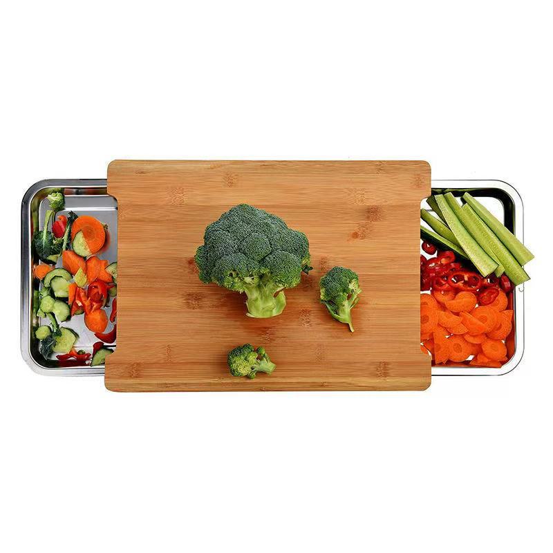 Wooden cutting board, with or without handle