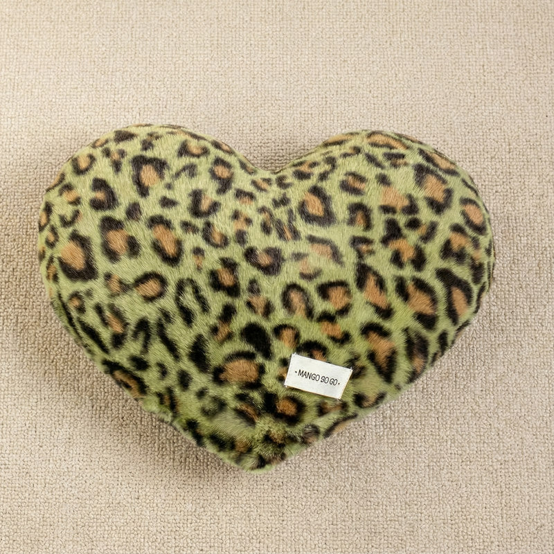 Decorative cushion with leopard pattern, plush