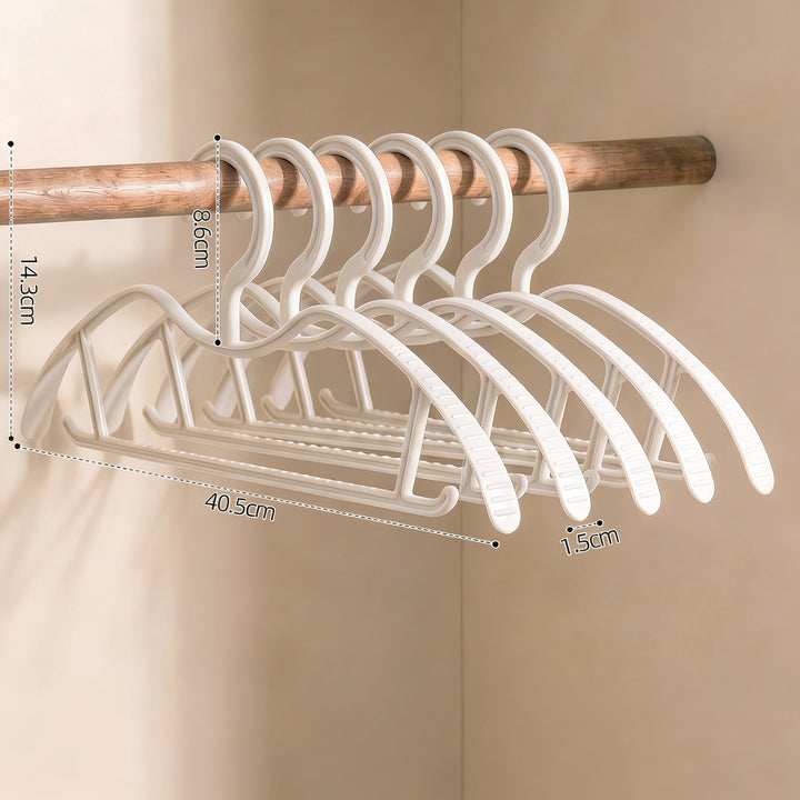 Plastic hanger with short neck, non-slip
