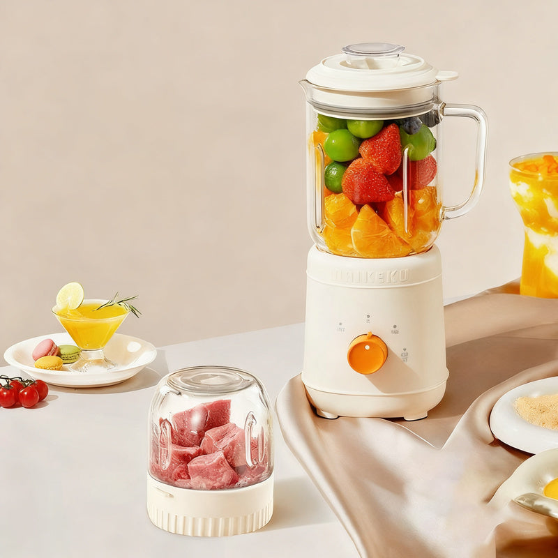 Portable juicer with glass jug