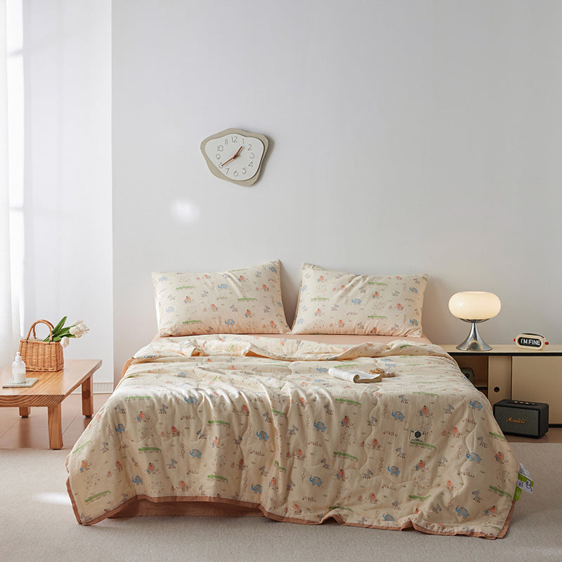 Summer blanket made of cotton and polyester fiber