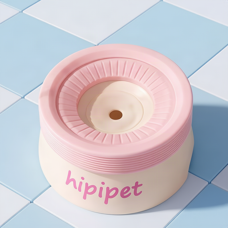 Collapsible dog bowl made of silicone