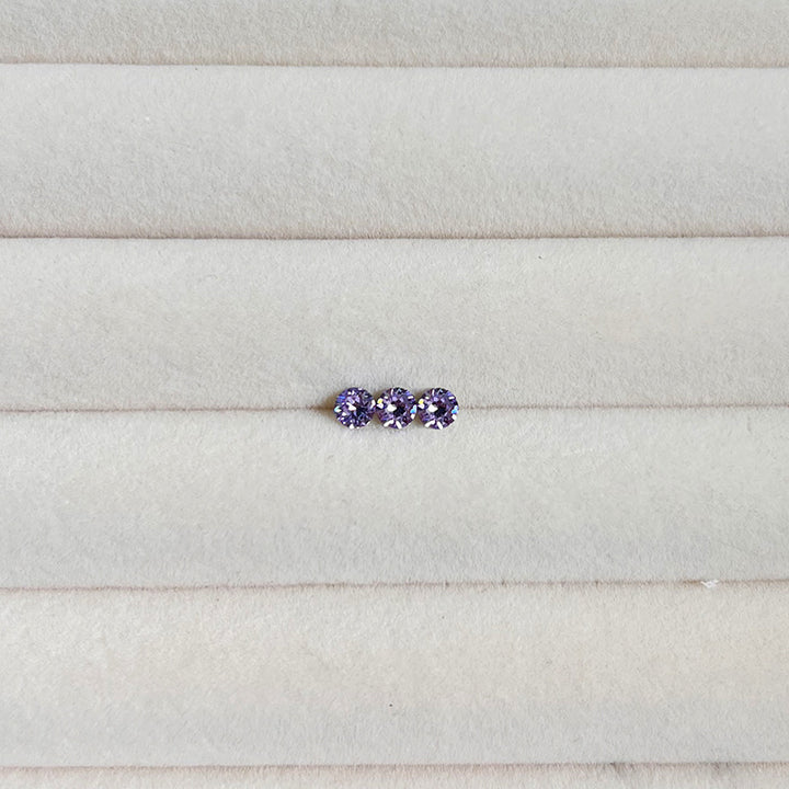 Titan Piercing bar with internal thread