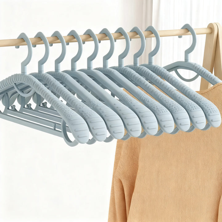 Plastic hanger, non-slip, scratch-free