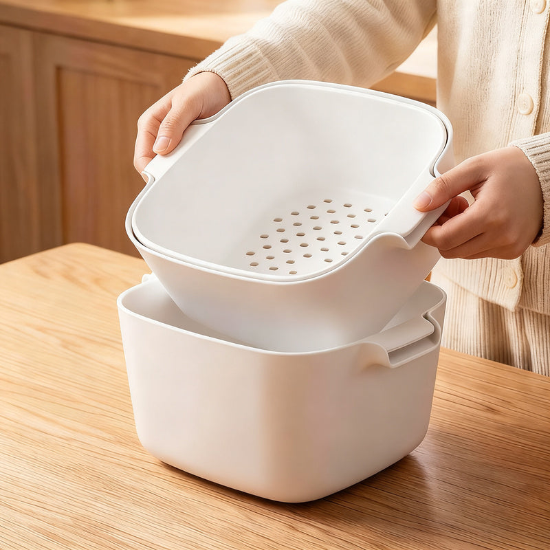 Double-sieve washing basket with drip tray